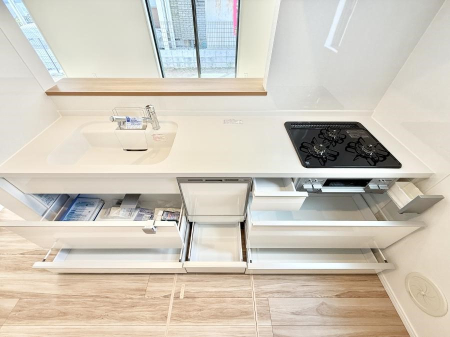 �L�b�`�� �������V���v���Ŕ������S�n�悢���Ԃ𐶂ރL�b�`�����