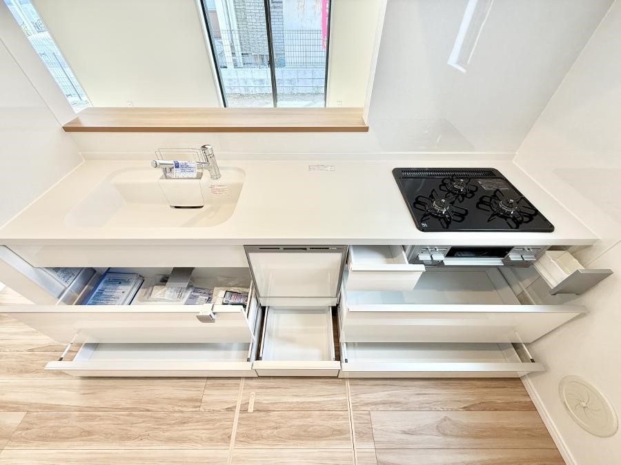 �L�b�`�� �������V���v���Ŕ������S�n�悢���Ԃ𐶂ރL�b�`�����