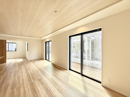 ���r���O ���������C�ɓ���̏ꏊ�ŁA�̂�т�Ƃ������Ԃ�