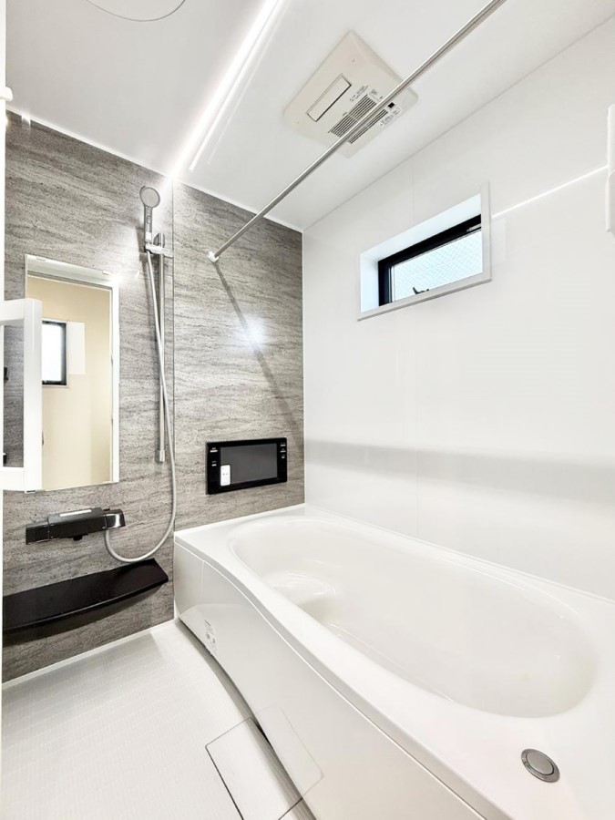 ���� �������������A������芰����o�X���[��