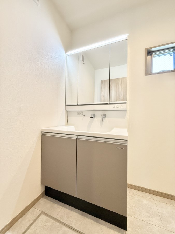 ���ʑ�E���ʏ� ���������邢���ʏ��͖����̎��������y�����ł����Ⴂ�����ł���