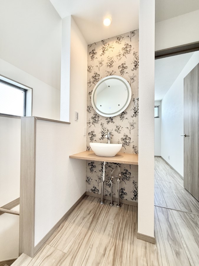 ���ʑ�E���ʏ� �������Z�J���h���ʂ���I�Ƒ��݂�Ȃ��g���₷���z�u�ł�