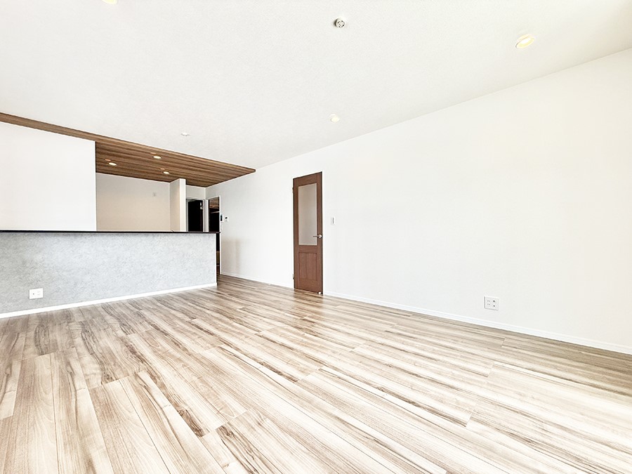 ���r���O �����������������Ɠ��ʂɂ���A�e���̋��