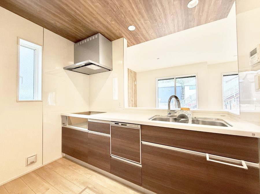 �L�b�`�� ���������������̖��@��������A���ʂȃL�b�`��