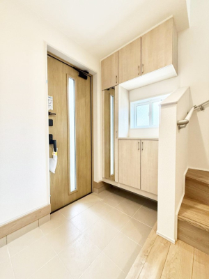 ���� ����