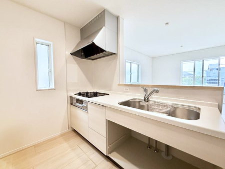 �L�b�`�� ����