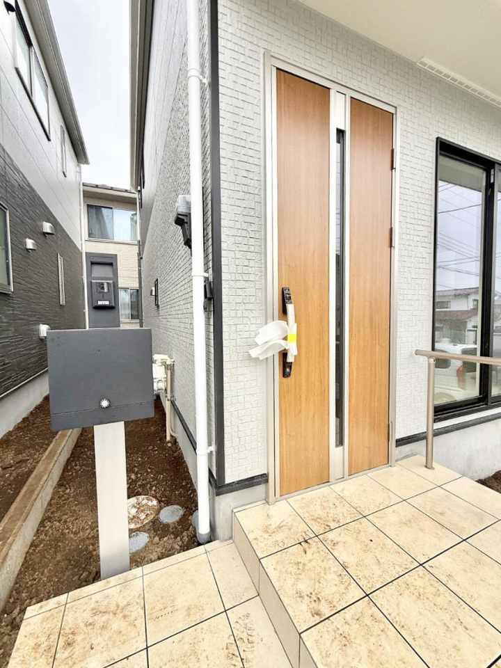 ���� �O��