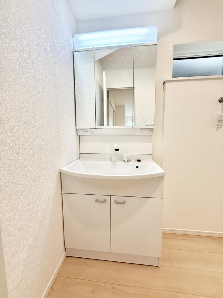 ���ʑ�E���ʏ� ����