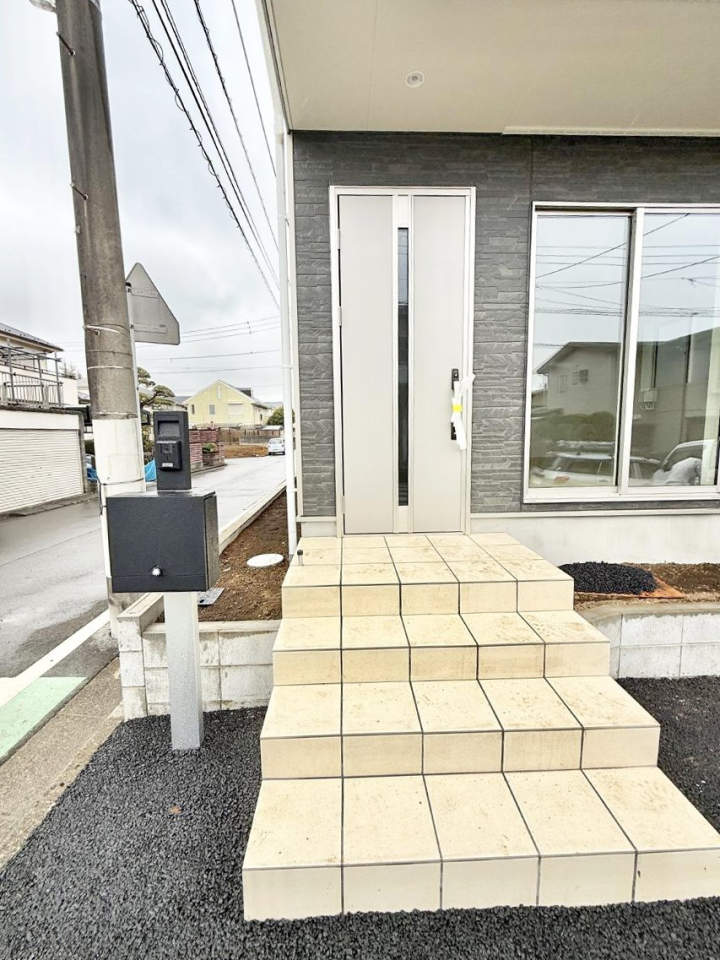 ���� �O��