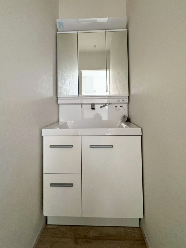 ���ʑ�E���ʏ� 1����  �����̏������X���[�Y�ɂł���L���ł�