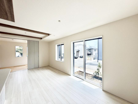 ���̑����� �������Ƒ��̏Ί炪���ӂ��A���났�̋��