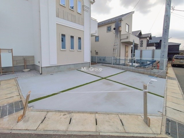  �O�ρ������̒��Ԃ����K��