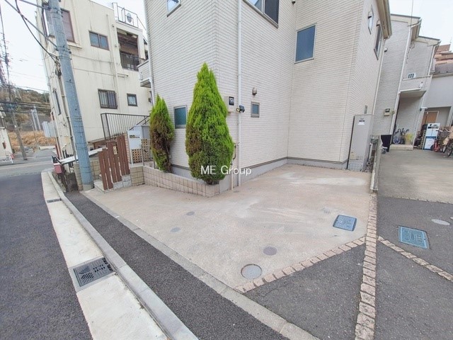  �O�ρ��J�[�X�y�[�X�L