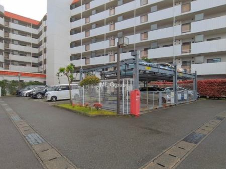 ���ԏ� �O�ρ������̒��Ԃ����K��