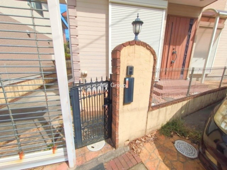 ���� �O��