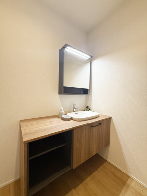 ���ʑ�E���ʏ� �������Z�J���h���ʂ���I�Ƒ��݂�Ȃ��g���₷���z�u�ł�