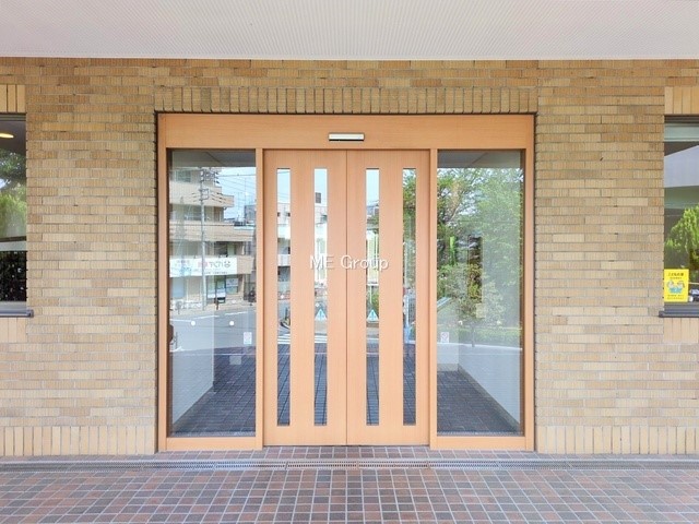 �G���g�����X �O��