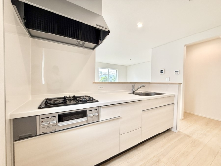 �L�b�`�� �����������������Ɗy�����Ȃ�A���K�ȃL�b�`�����