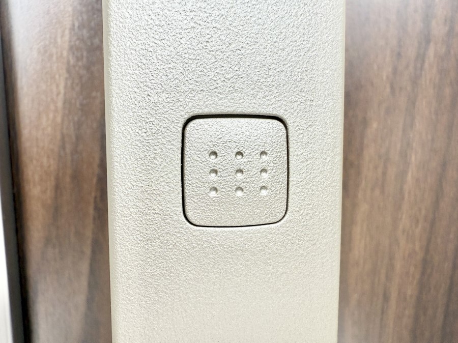 ���̑����� �ݔ�����y�Ƀ��b�N�����ł��܂���