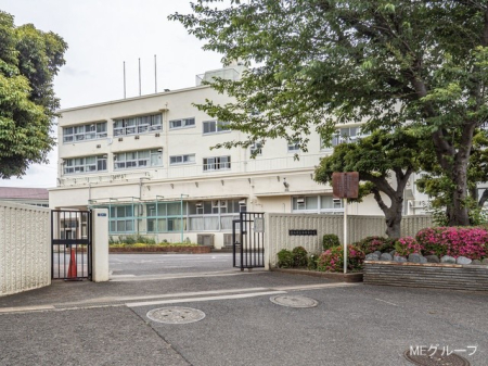 ���ӊ� ���w�Z 592m ���l�s�����c���w�Z