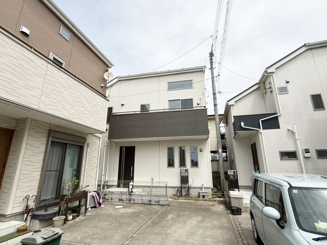 ���n�O�ώʐ^ �O�ρ��V������炵���n�܂�ꏊ�ŁA�Ƒ����J��[�߂�