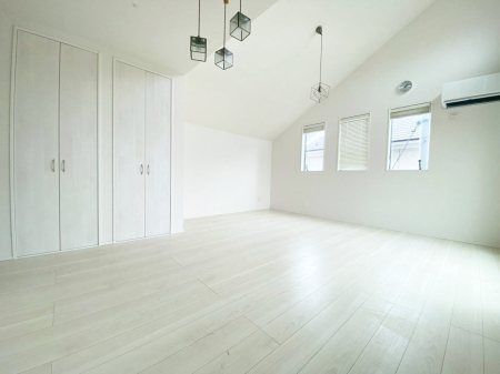 ���r���O �������������������͋C�ŁA�����b�N�X�ł�����K�ȋ��