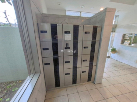 ���̑� �O�ρ����S�ŃX���[�Y�ɉו����󂯎��āA�Z��������ɍœK