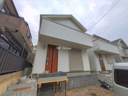 ���n�O�ώʐ^ �O�ρ��V������炵���n�܂�ꏊ�ŁA�Ƒ����J��[�߂�