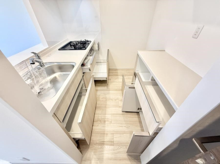 �L�b�`�� ���������y���݂ƐH�ׂ�K����͂���L�b�`��