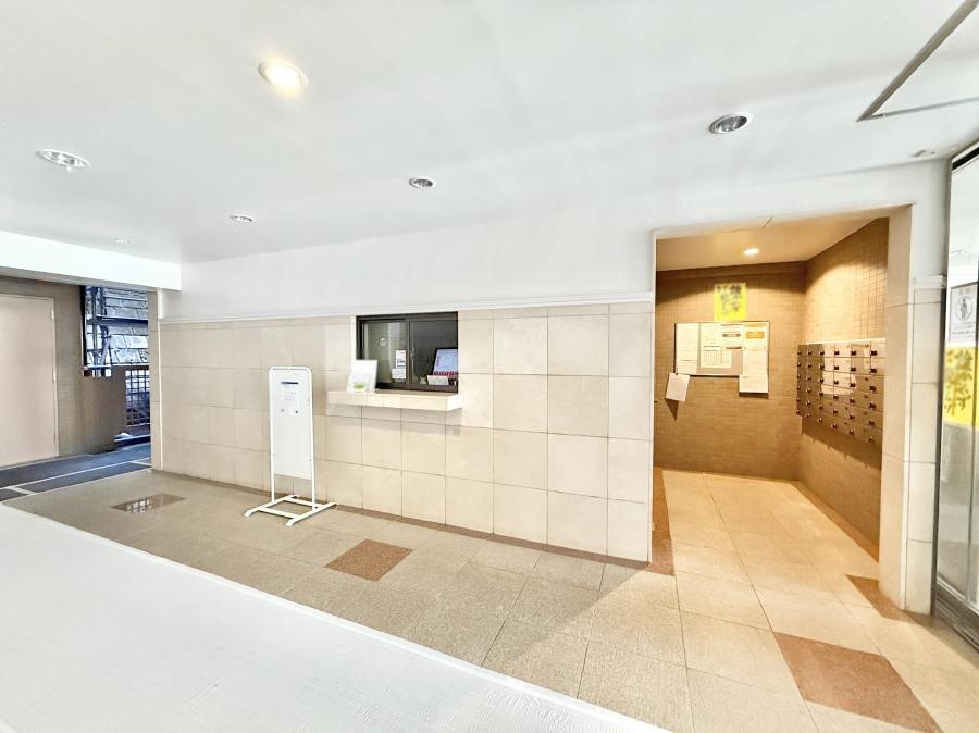 �G���g�����X �O�ρ��A�邽�тɈ��S����^���Ă����A���J�ɊǗ����ꂽ���L���