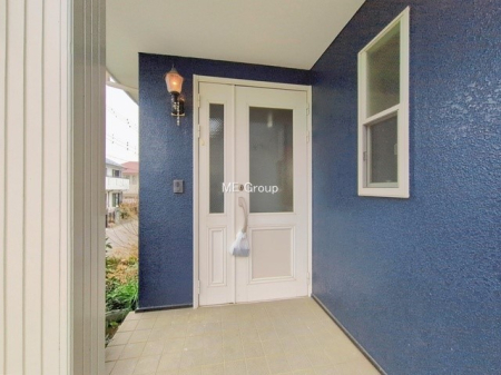  �}�ʂƈقȂ�ꍇ�͌�����D��