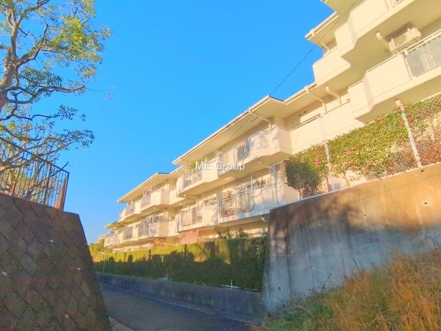 ���n�O�ώʐ^ �O�ρ��V������炵���n�܂�ꏊ�ŁA�Ƒ����J��[�߂�
