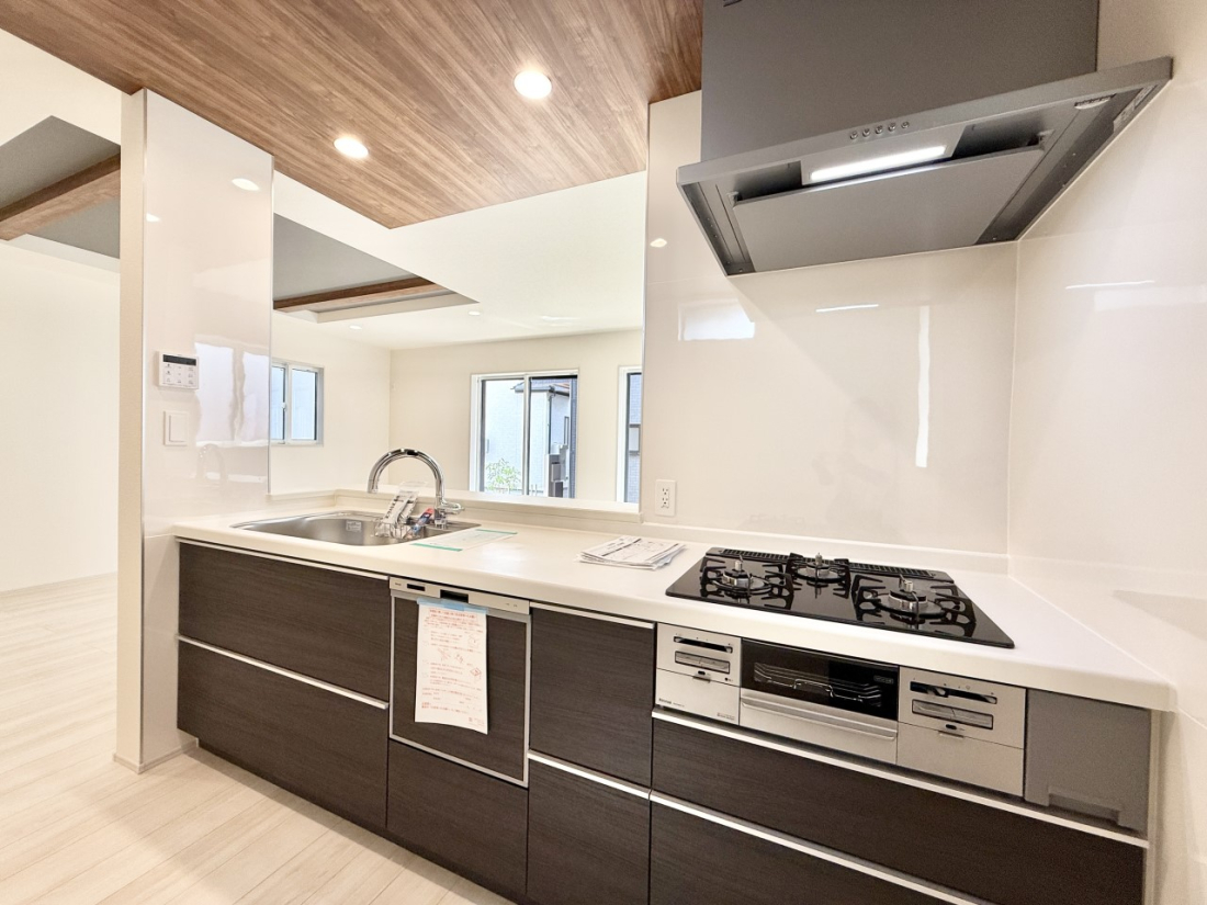 �L�b�`�� 15����  ���V���v���ŋ@�\�I�A�����g���₷���L�b�`��