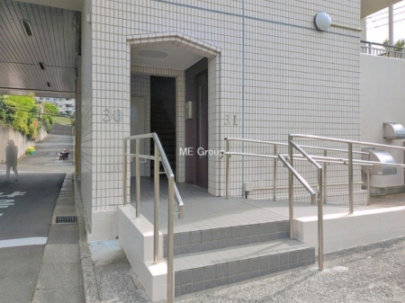 �G���g�����X �O�ρ��Z�܂����◈�q��S�n�悭�}����A���������p�X�y�[�X�����͂ł�