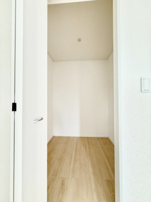 ���[ 1����  ���L�����[�X�y�[�X�͂��ꂵ���ł���